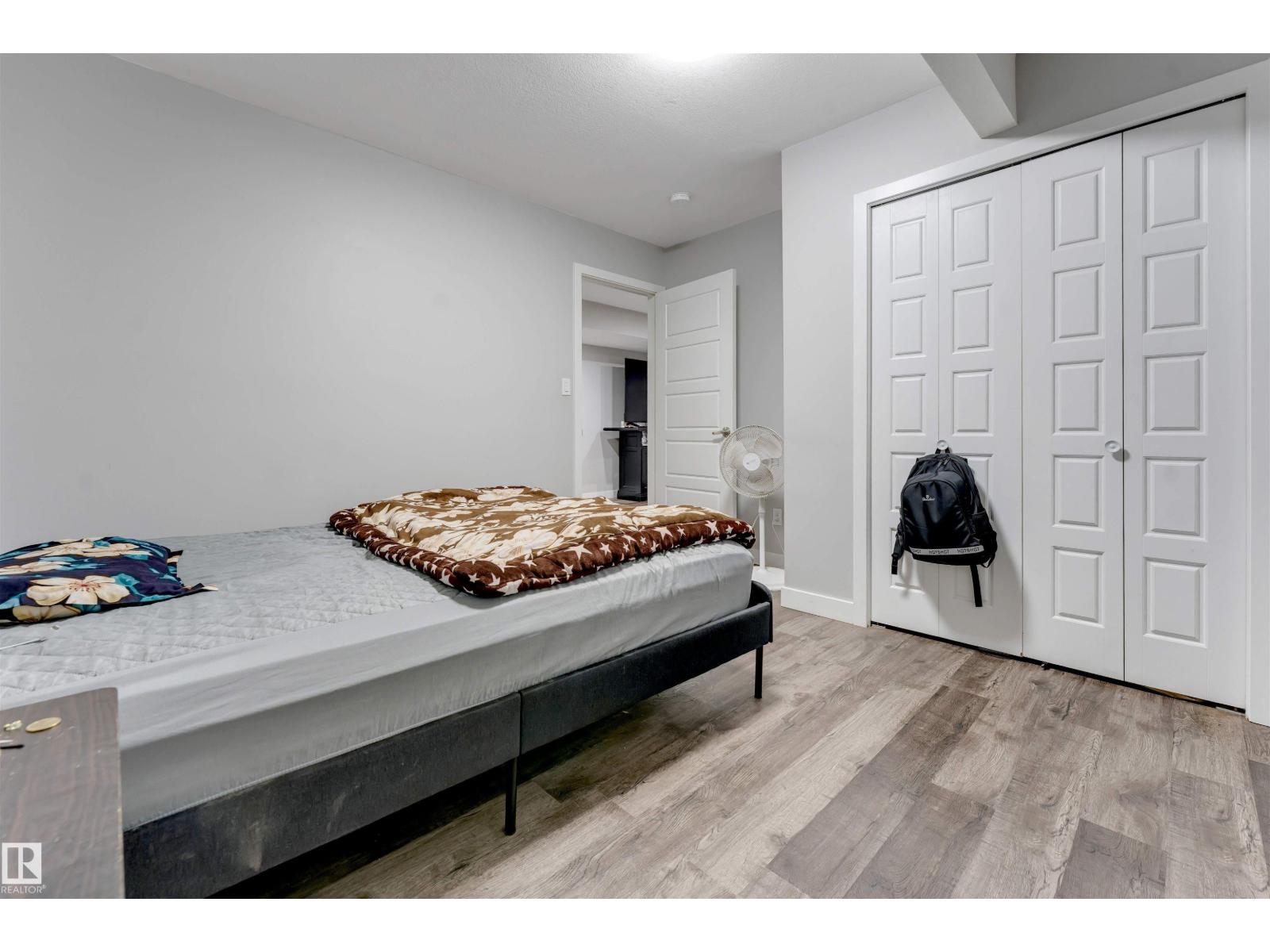2912 12 AV NW - 43