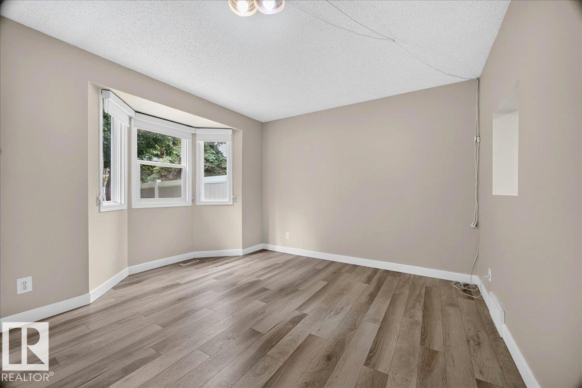 #23 10453 20 AV NW - Image 20