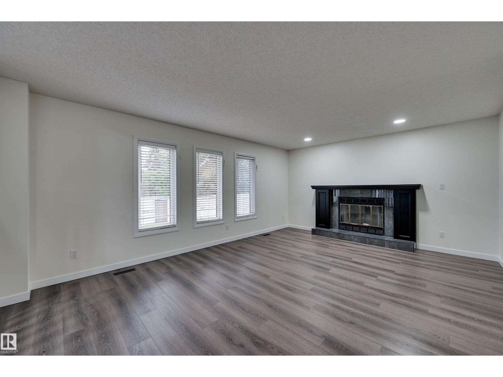 5507 179 ST NW - 18