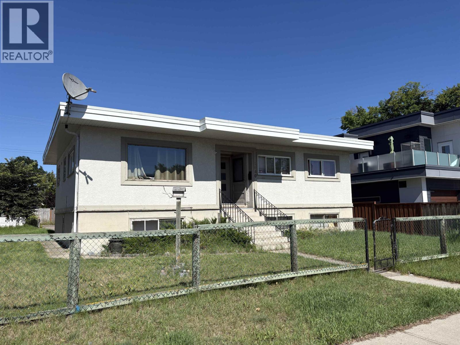 1640 8TH AVENUE — $374,000