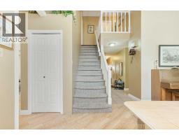 5pc Bathroom - 82 Sherwood Boulevard W, Lethbridge, AB T1K6E9 Photo 7