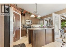 82 Sherwood Boulevard W, Lethbridge, AB T1K6E9 Photo 16