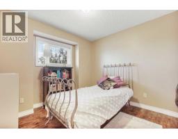 82 Sherwood Boulevard W, Lethbridge, AB T1K6E9 Photo 24