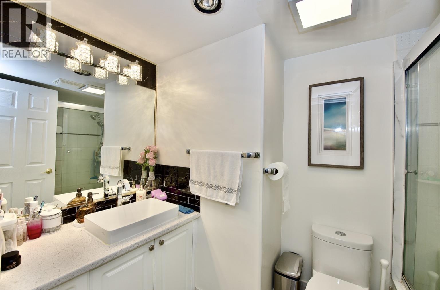 2 Bed, 2 Bath Apartment for Sale in Burnaby – 105 6188 PATTERSON AVENUE, Burnaby – MLS# R3153124 - Image 13