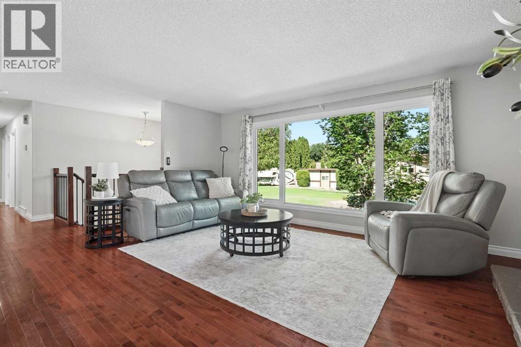 210 Dunkirk Street S - Image 7