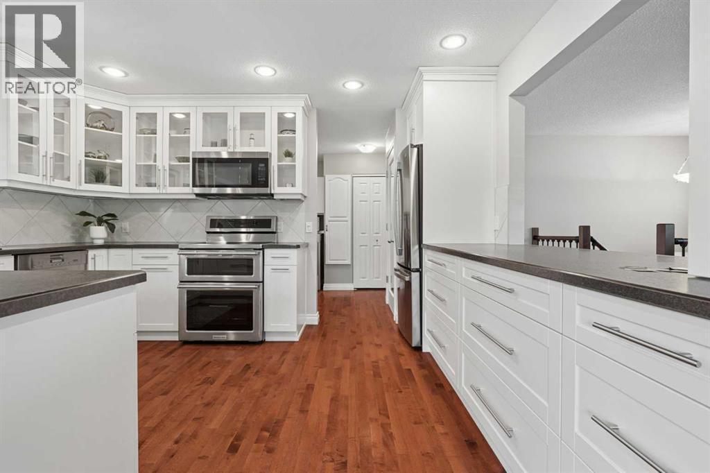210 Dunkirk Street S - Image 12