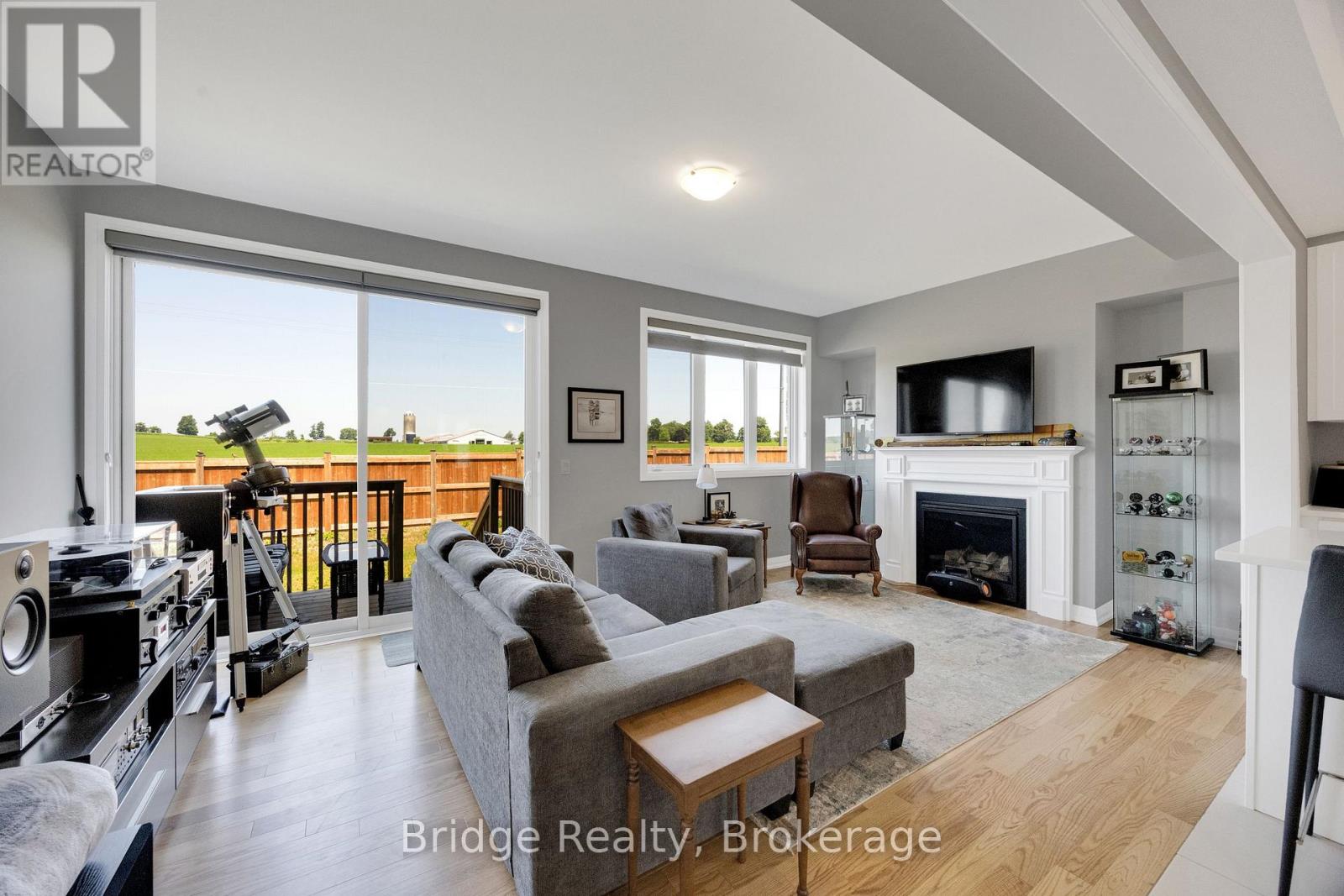 892 SOBESKI AVENUE - Image 20