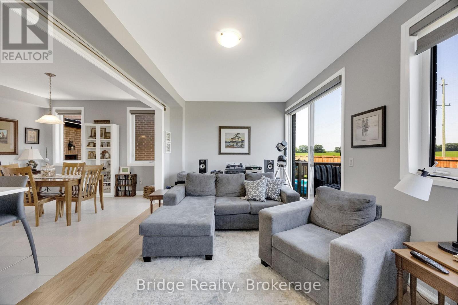 892 SOBESKI AVENUE - Image 22