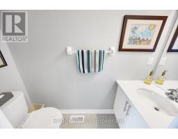Bathroom - 892 Sobeski Avenue, Woodstock, ON N4T0N7 Photo 11
