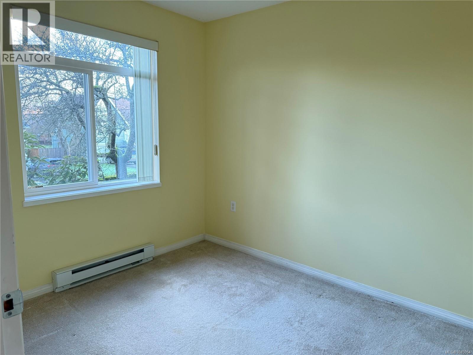 #204 2045 Carrick St - 15