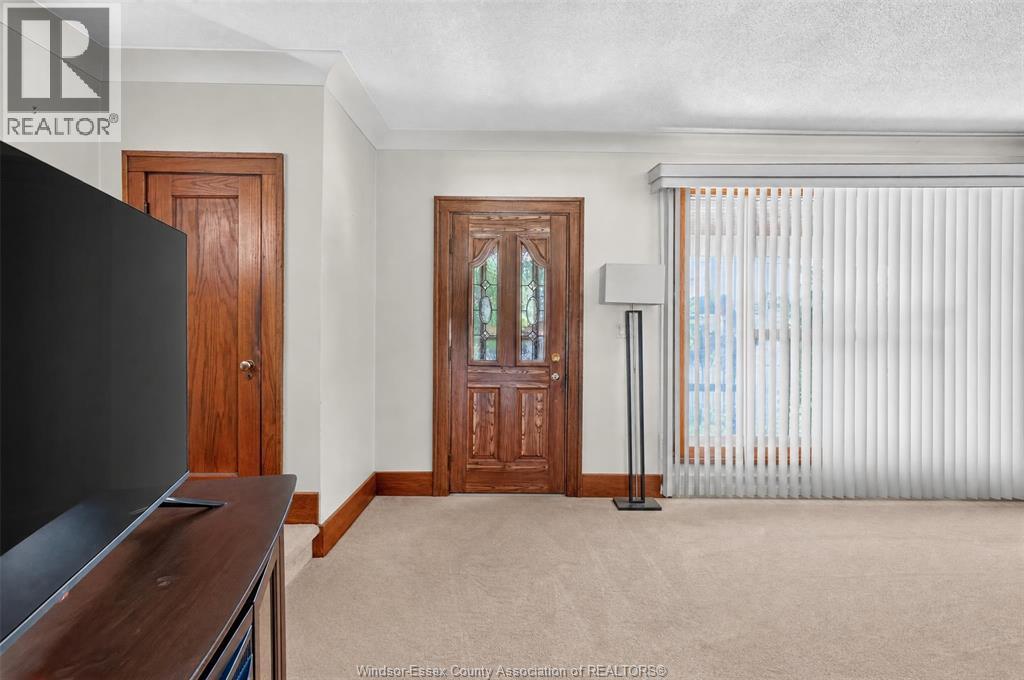 1342 Hall AVENUE - 5