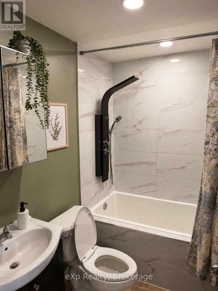 39 MATTERDALE AVENUE - Image 27