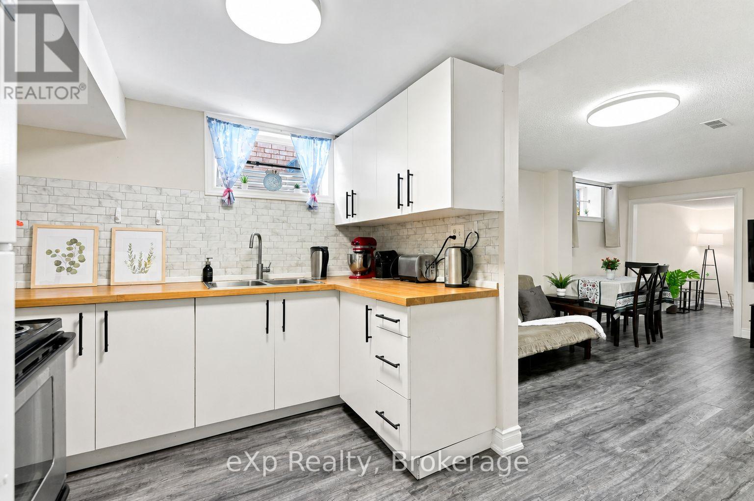 39 MATTERDALE AVENUE - Image 38