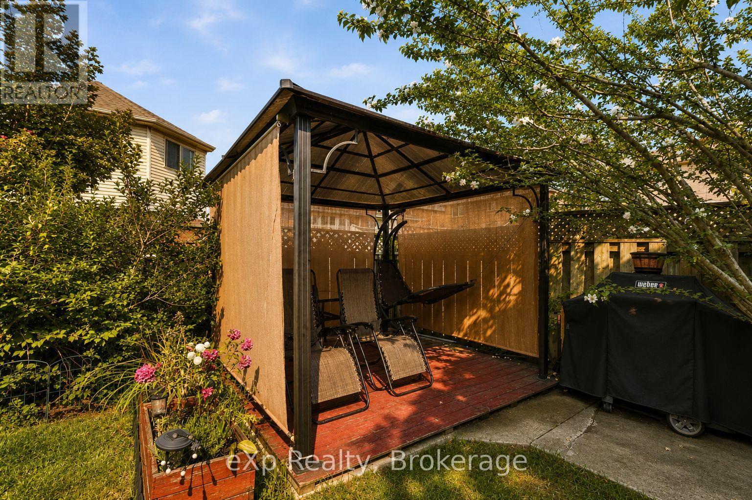 39 MATTERDALE AVENUE - 50