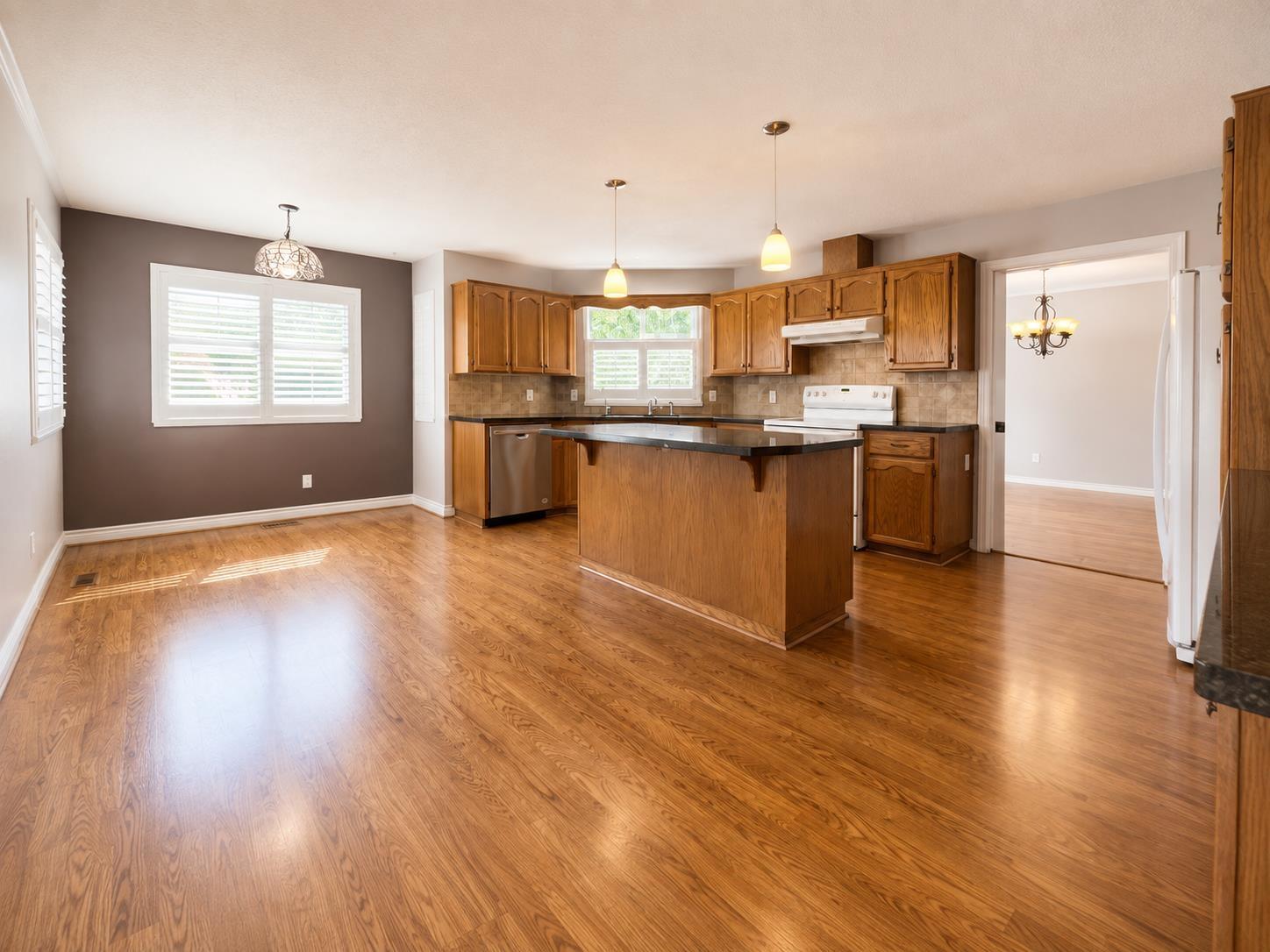 14XX 134A STREET, Surrey — photo 2