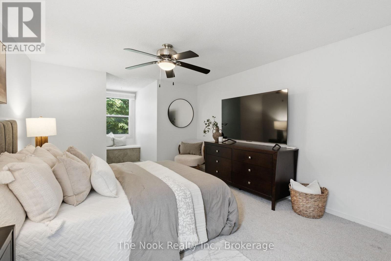 424 PRINCE OF WALES DRIVE - Image 26