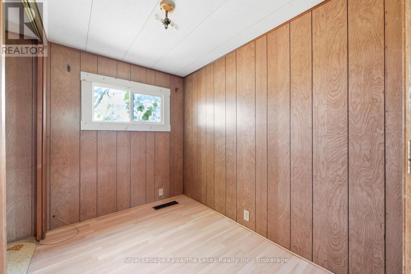 289 SOMERVILLE 3RD COURT - Image 18