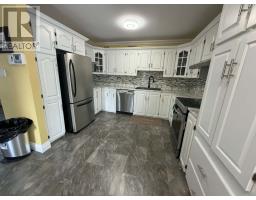 5 Davis Crescent thumbnail 4