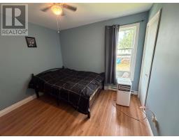 5 Davis Crescent thumbnail 9
