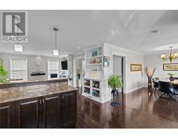 75 Spracklin Boulevard thumbnail 12