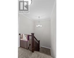75 Spracklin Boulevard thumbnail 18