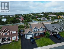75 Spracklin Boulevard thumbnail 2