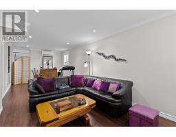 75 Spracklin Boulevard thumbnail 33