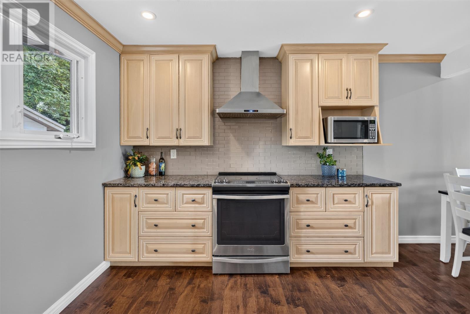 14 O'Regan Road, St. John's — photo 2