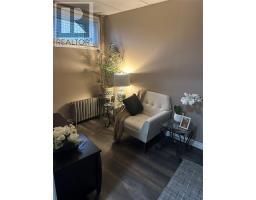 12 Blatch Avenue thumbnail 6