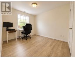 53 Massey Drive thumbnail 10