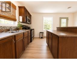 53 Massey Drive thumbnail 8
