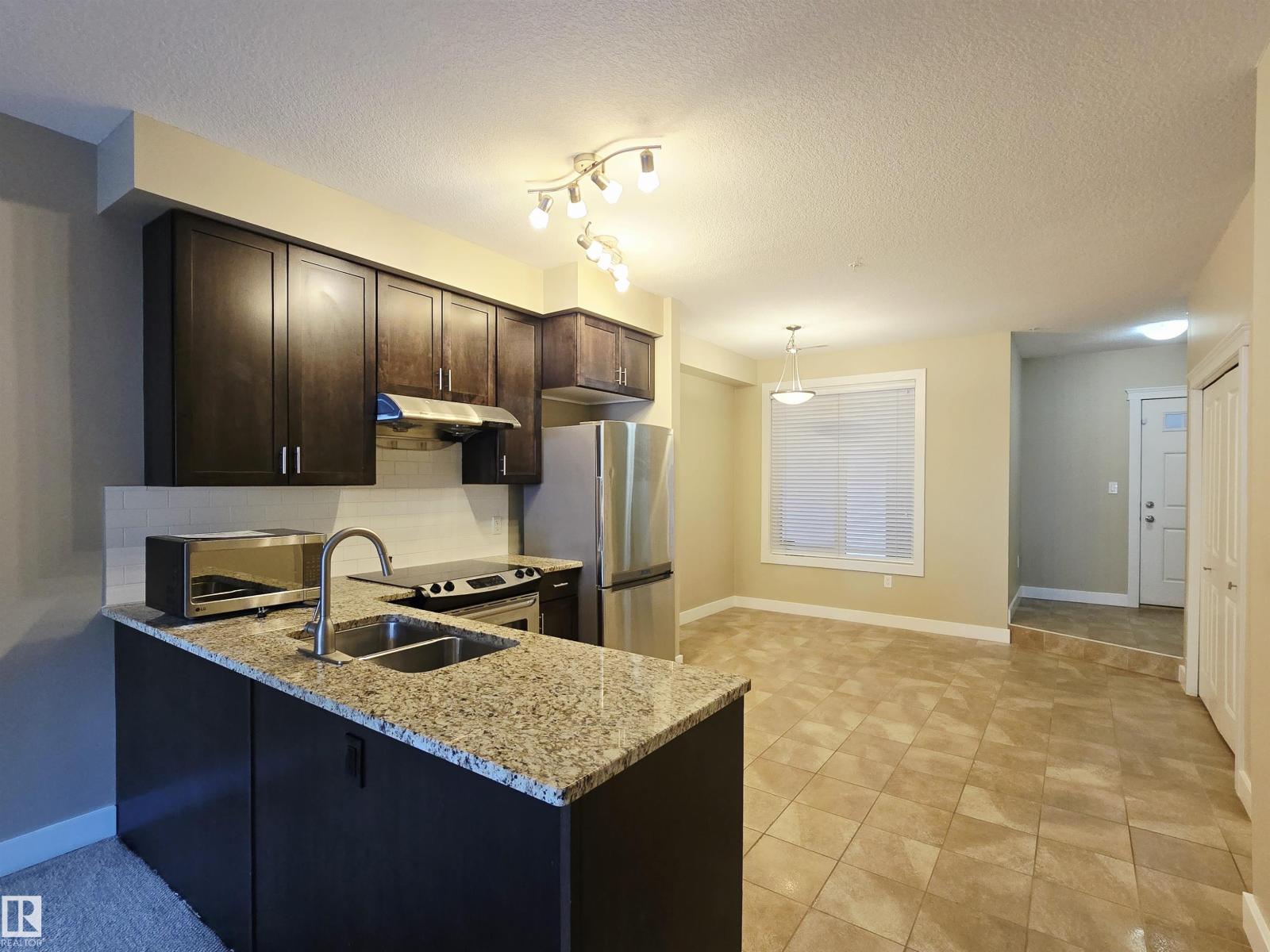 #21 11518 76 AV NW - 22
