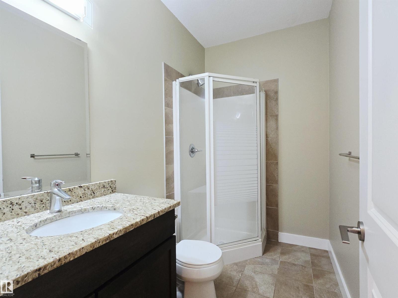 #21 11518 76 AV NW - 33