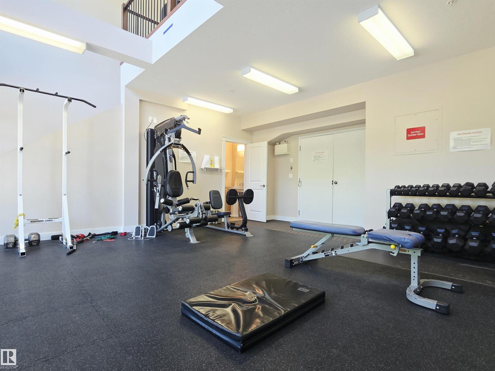 #21 11518 76 AV NW - 40