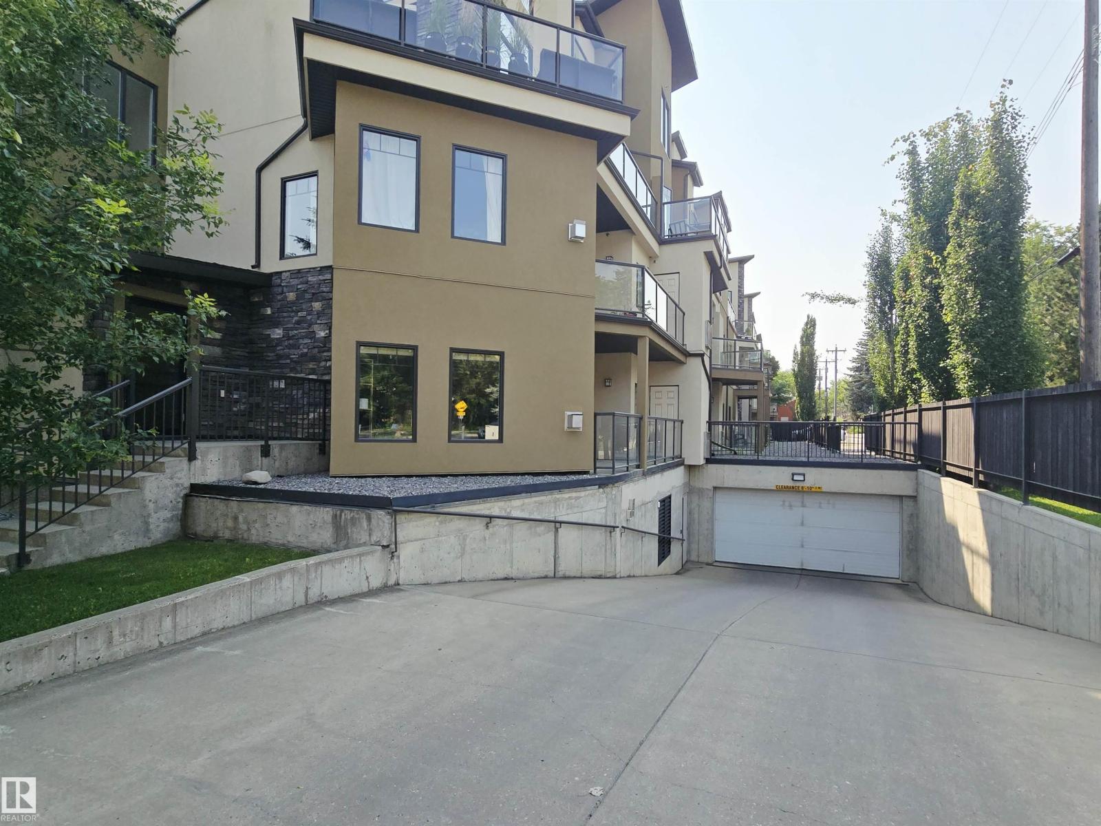 #21 11518 76 AV NW - Image 59