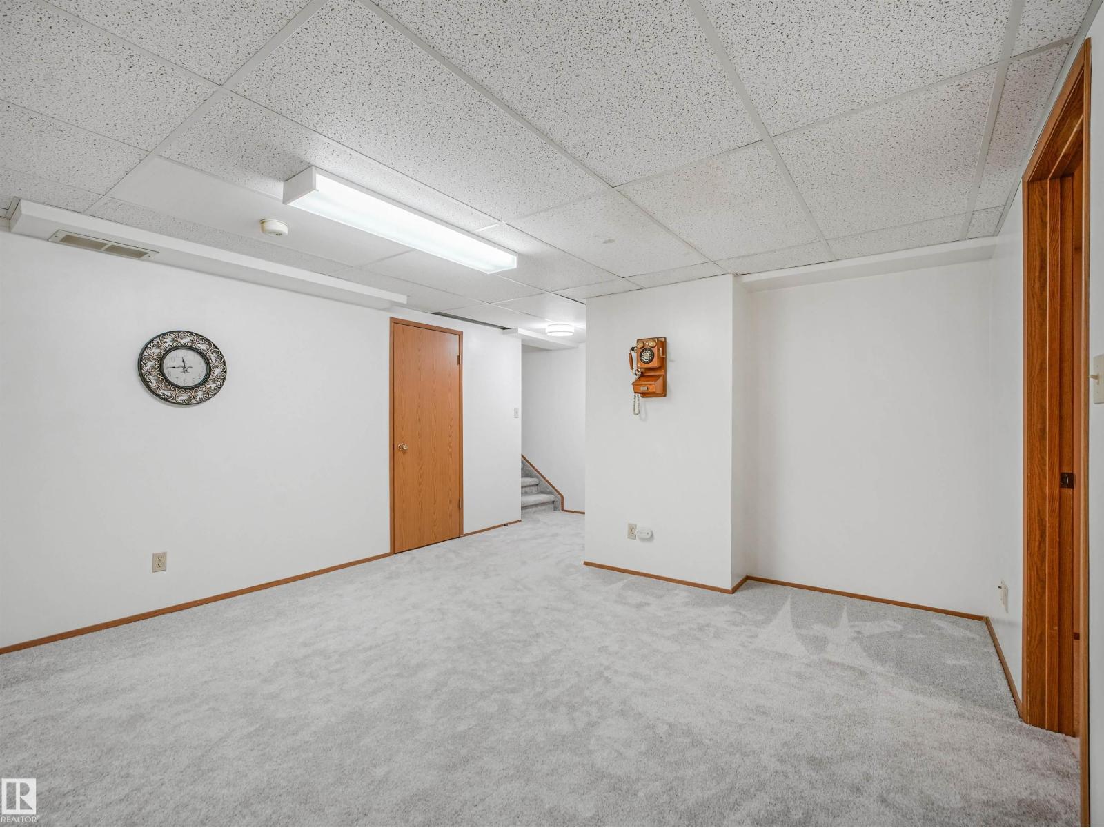 5749 189 ST NW - 20