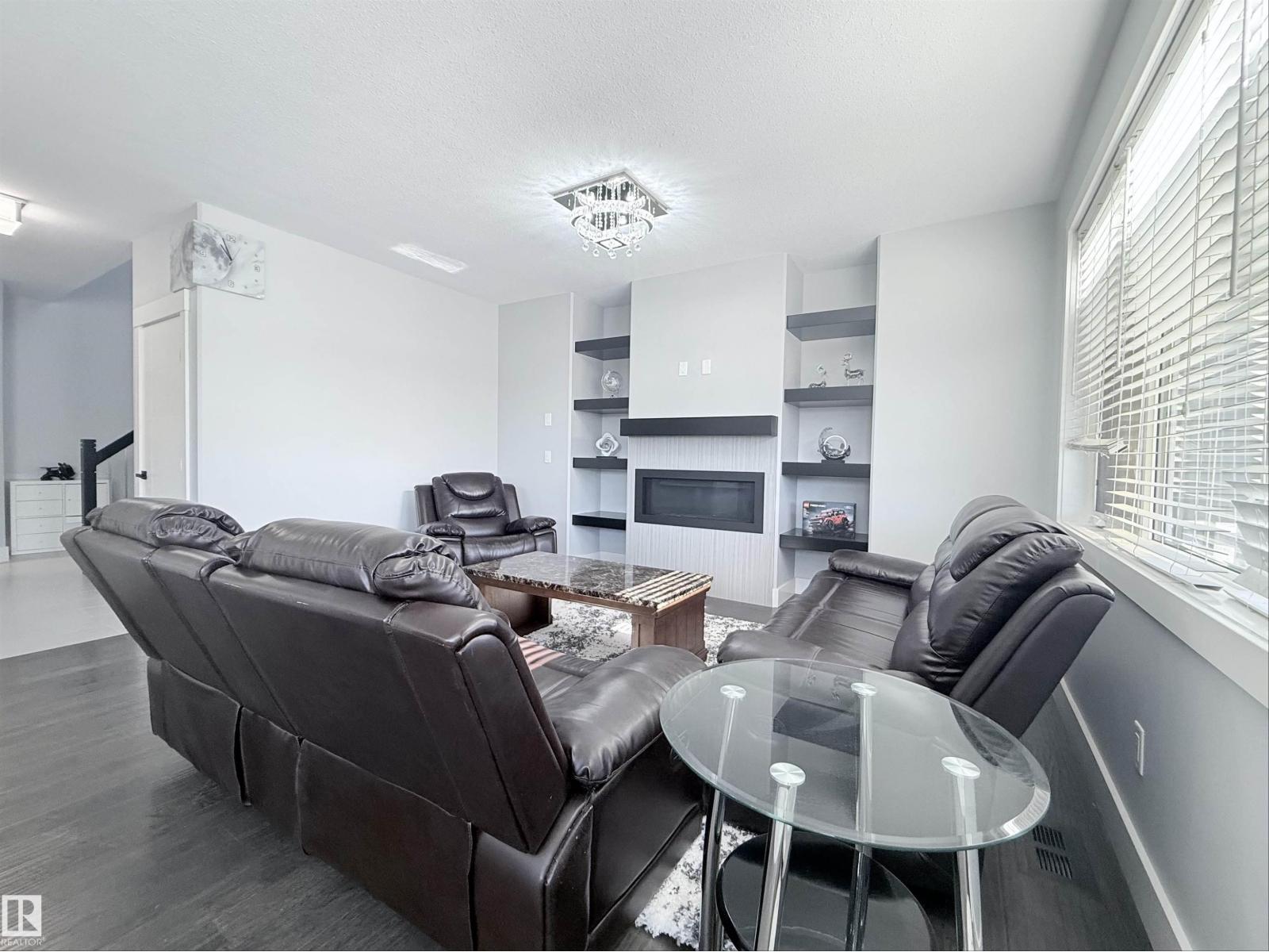 8719 218 ST NW - Image 12