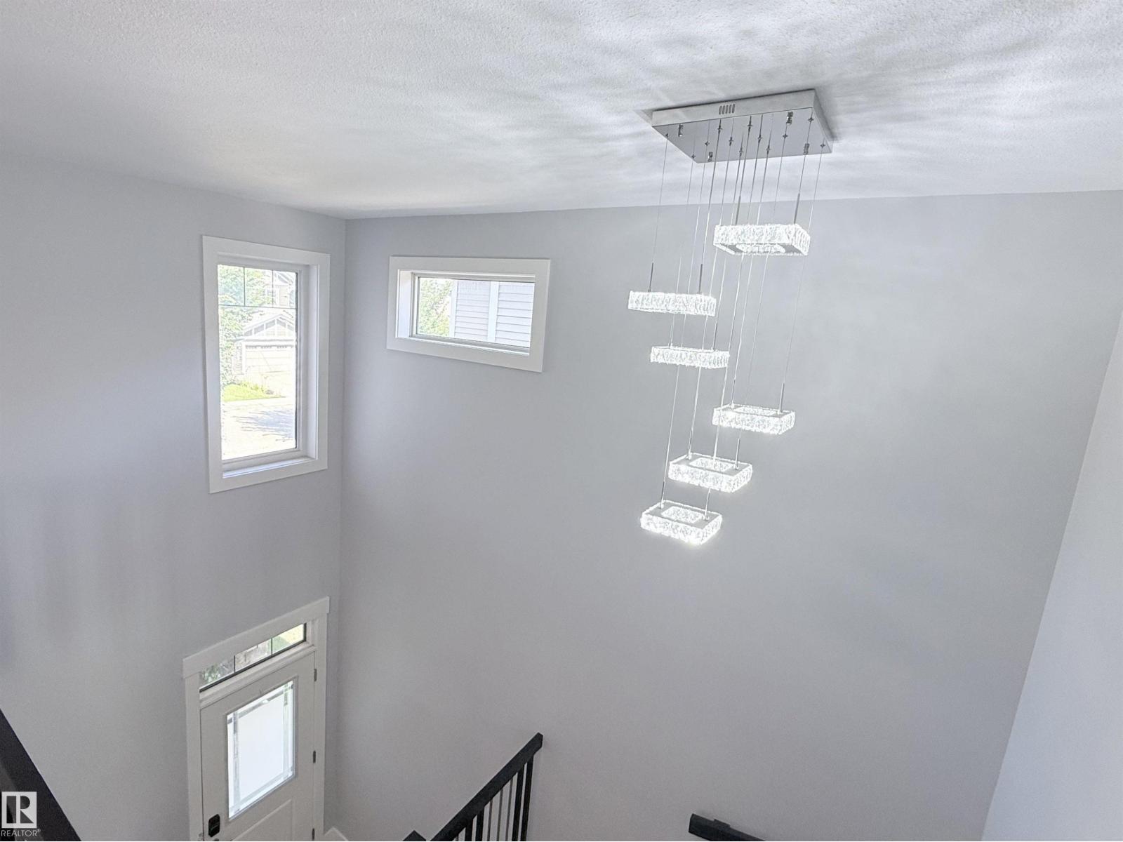 8719 218 ST NW - Image 22