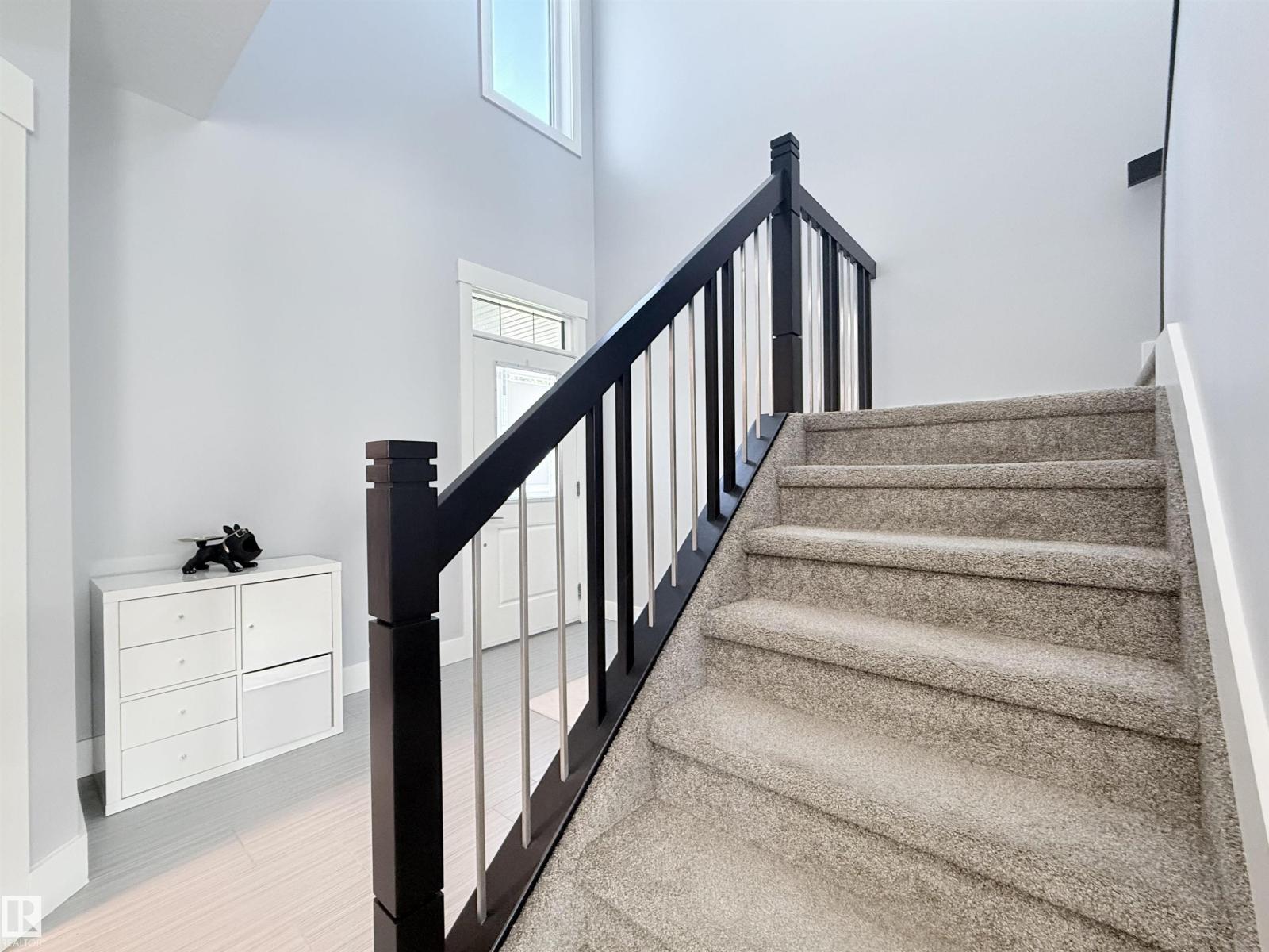 8719 218 ST NW - 3