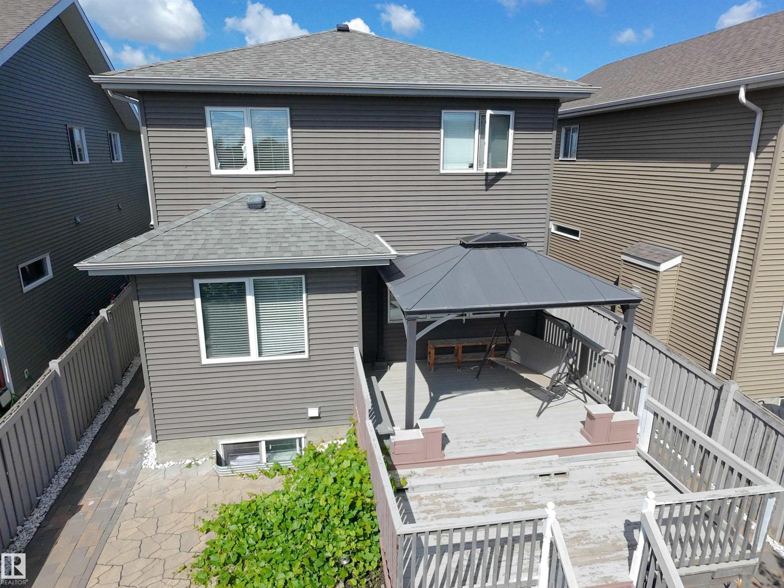 8719 218 ST NW - 45