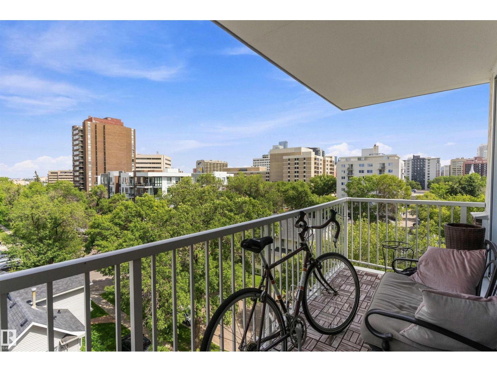 #706 9930 113 ST NW - Image 16