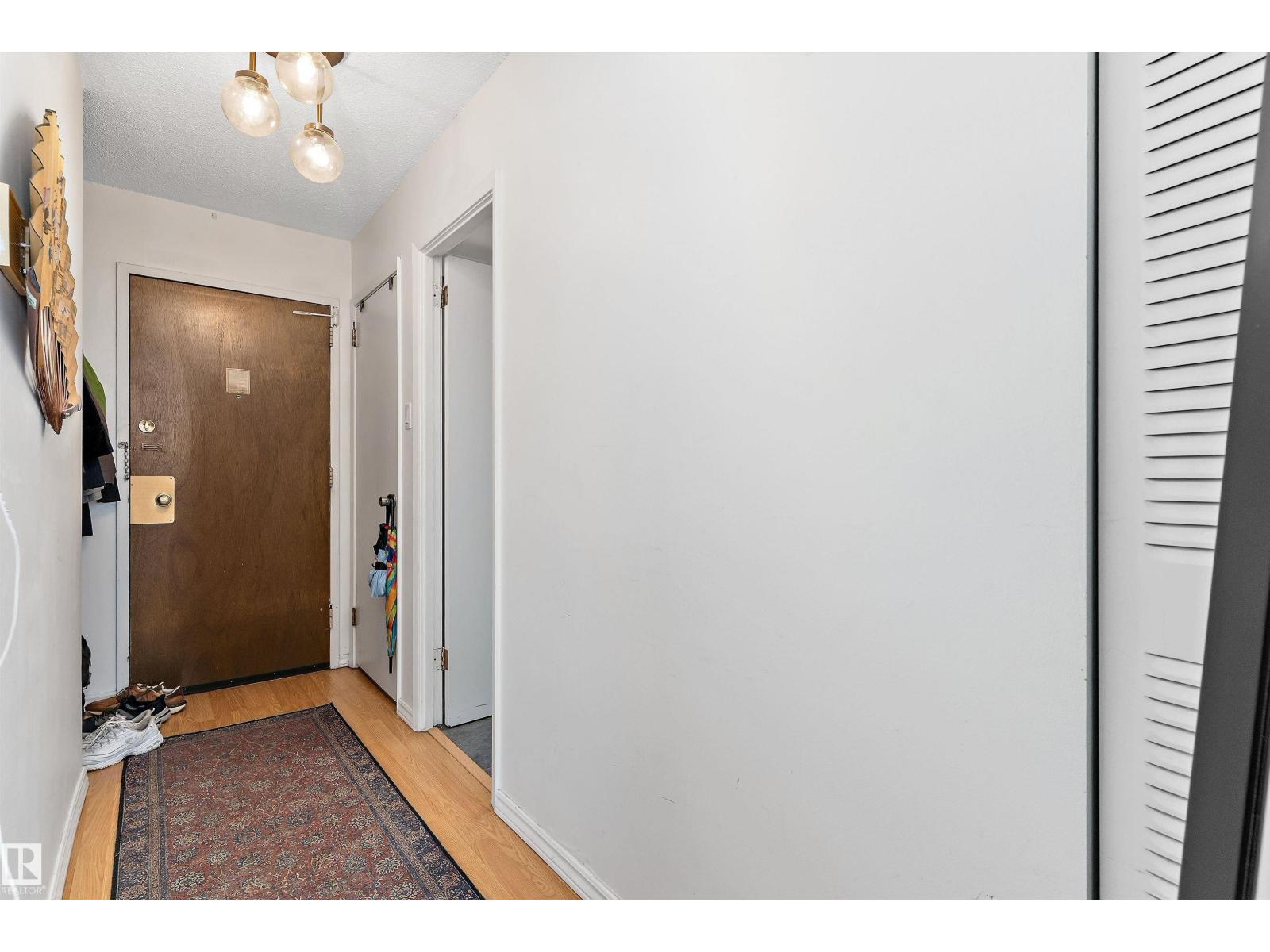 #706 9930 113 ST NW - Image 5