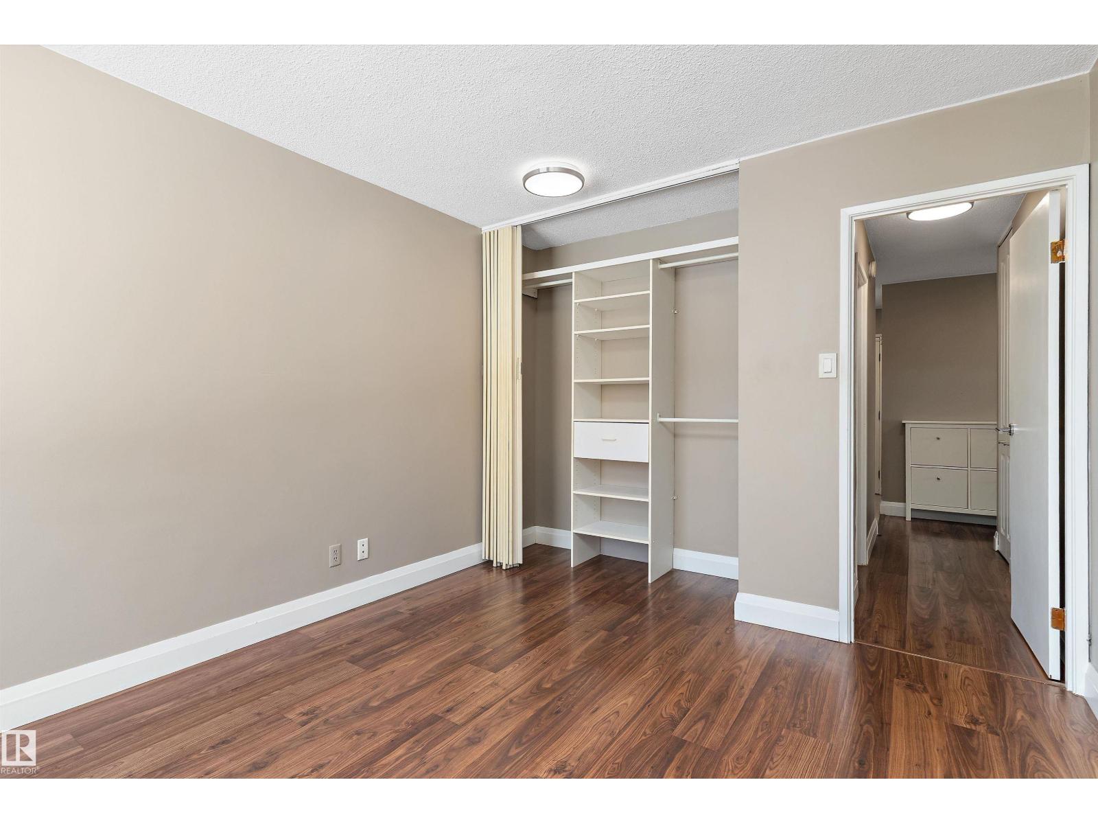 #1002 9725 106 ST NW - 21