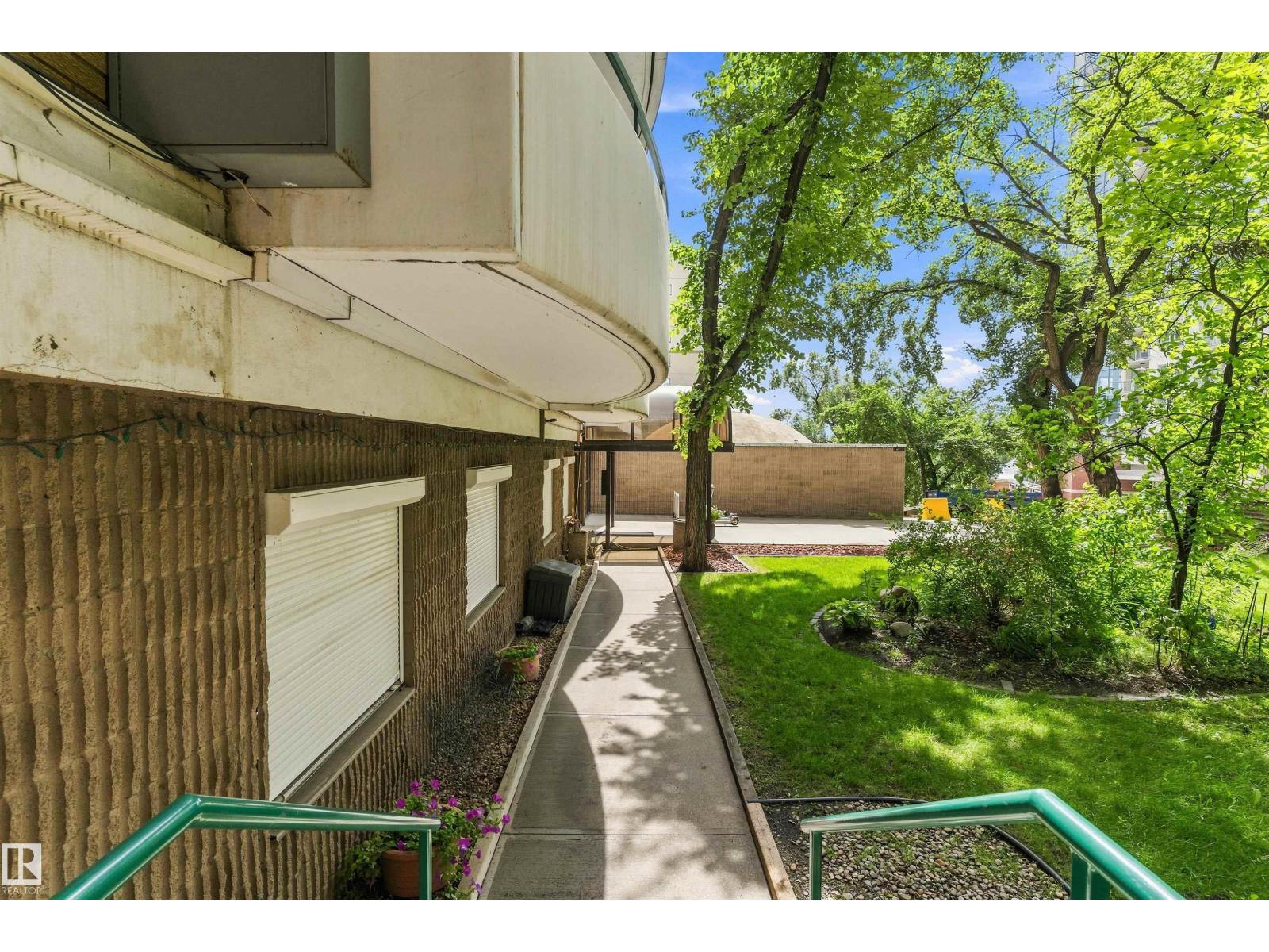 #1002 9725 106 ST NW - Image 31