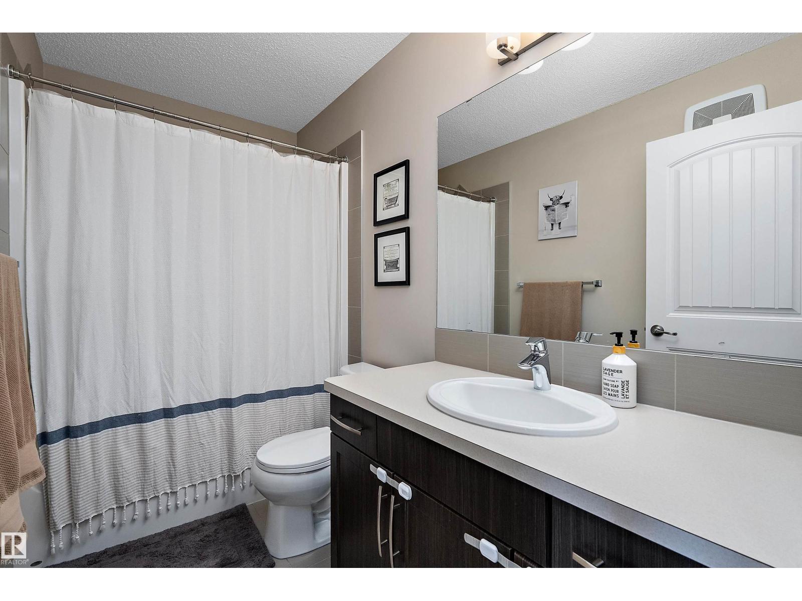 21915 99 AV NW - 22