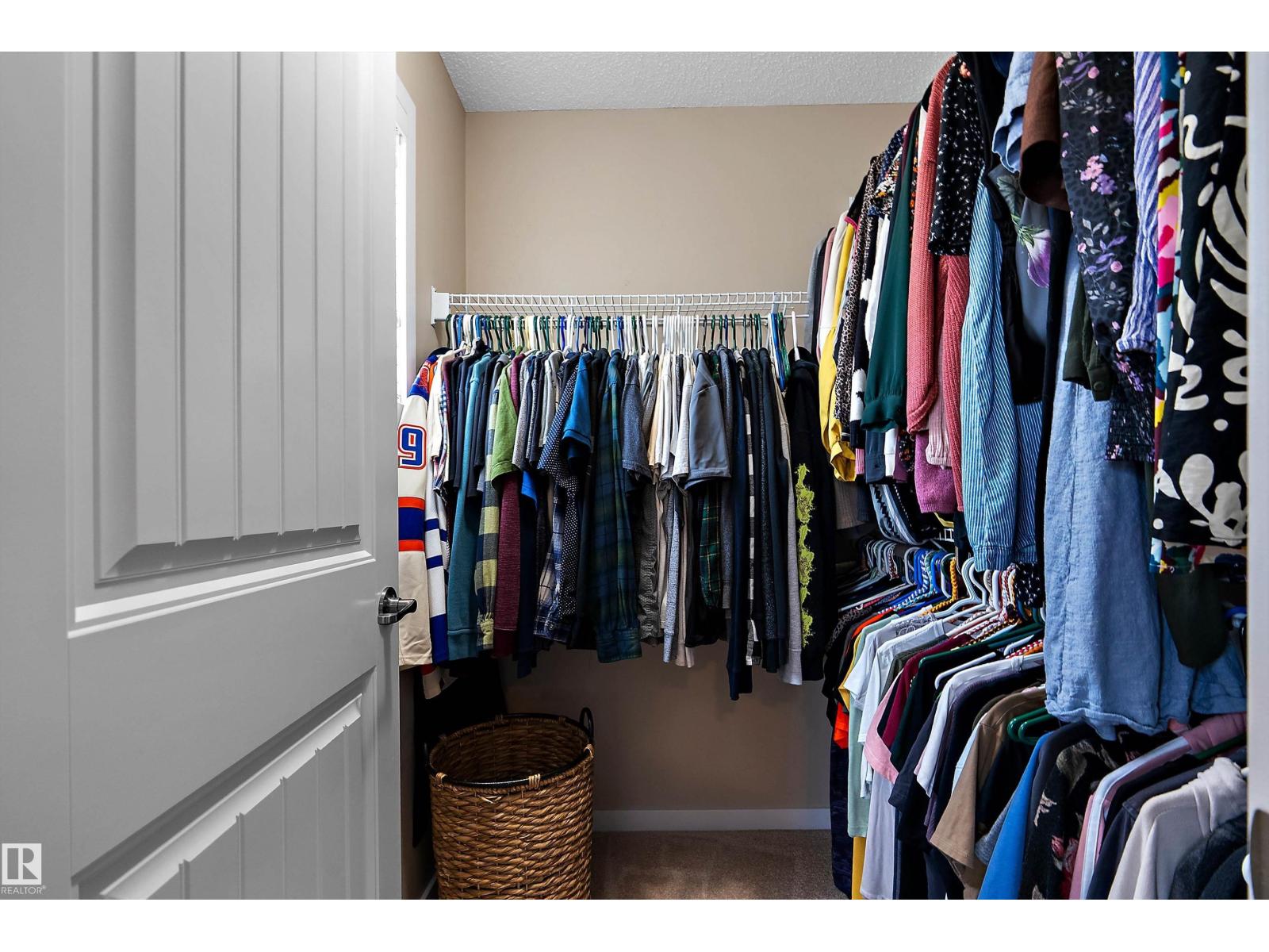 21915 99 AV NW - Image 30