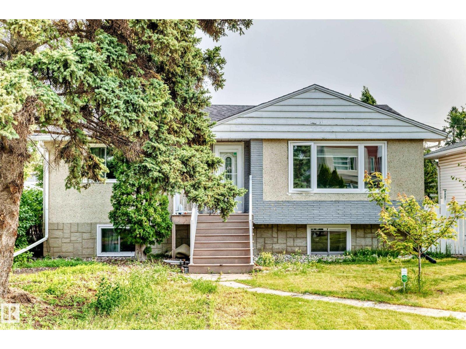 9031 150 ST NW, Jasper Park, Edmonton photo 2