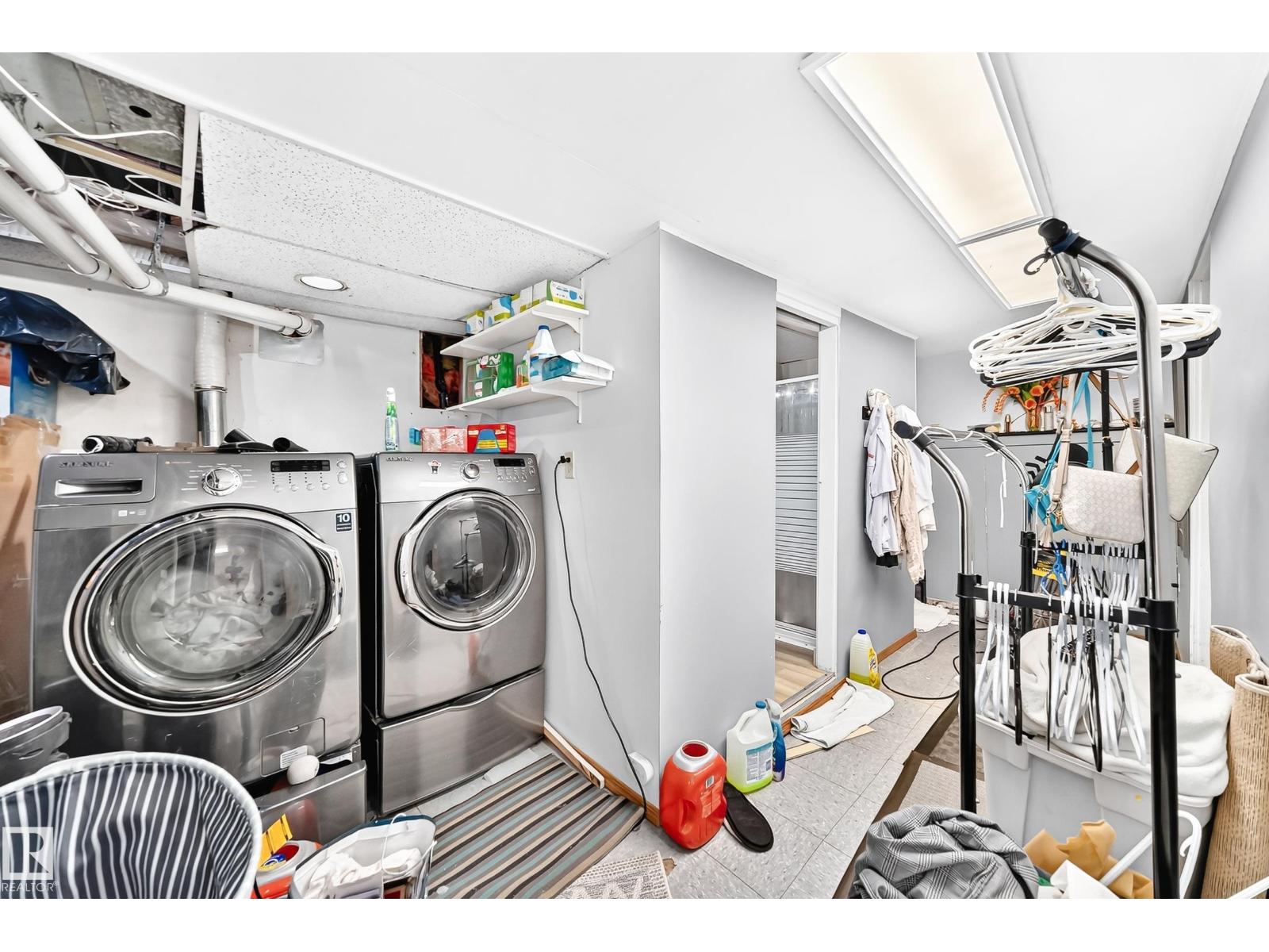 9031 150 Street NW - Photo 37
