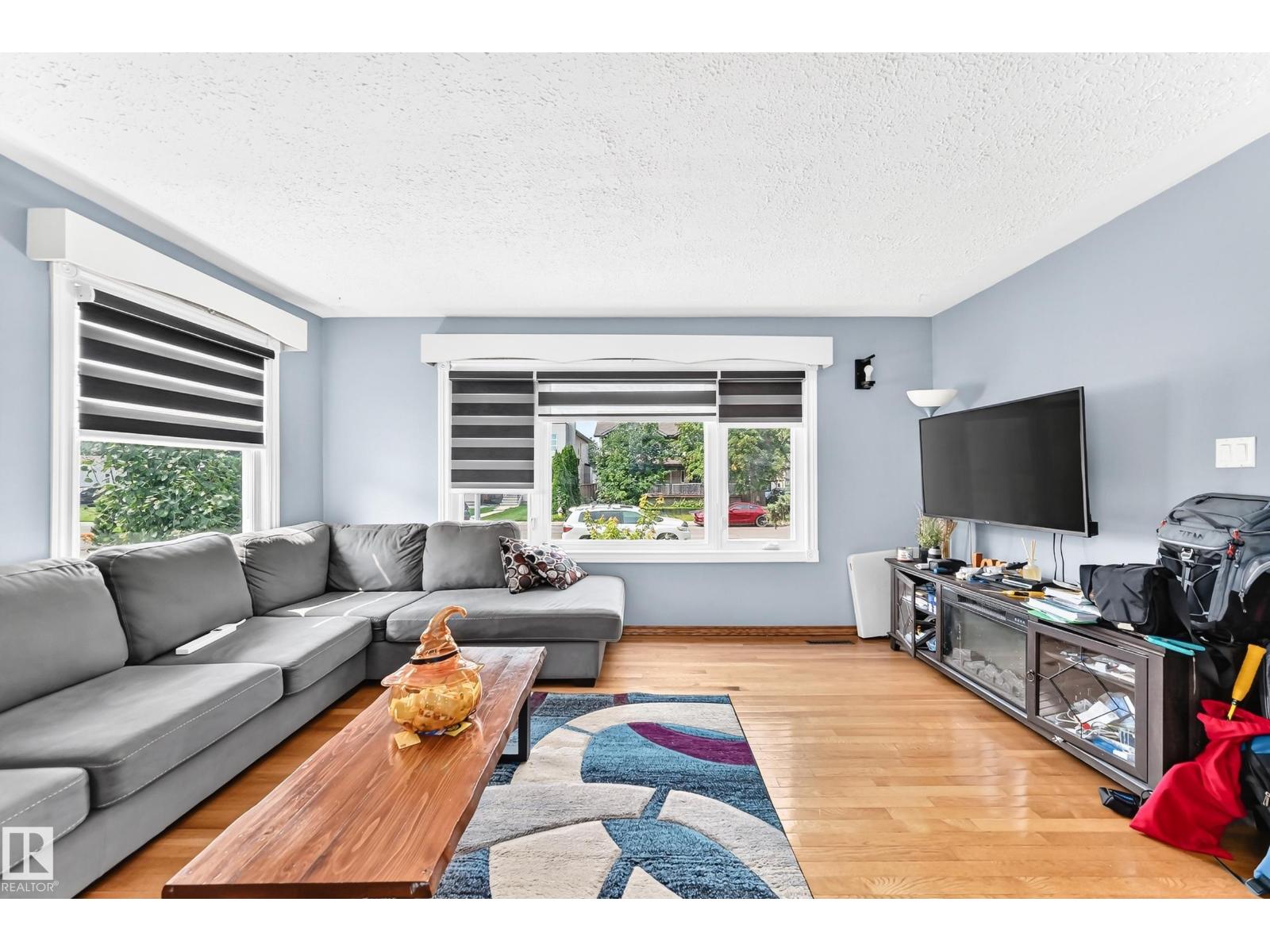 9031 150 Street NW - Photo 7