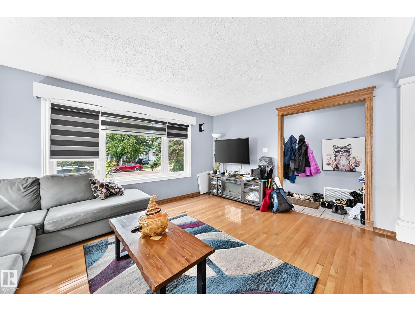 9031 150 Street NW - Photo 8